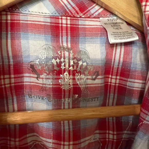 Parasuco snap up western style long sleeve top. - Picture 9 of 9